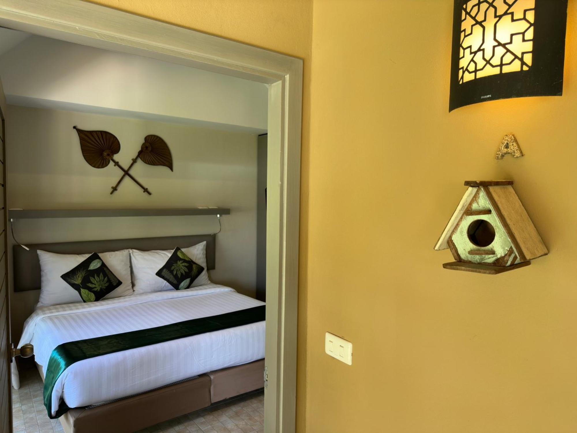 Sakoo Valley Naithon Beach Exterior photo