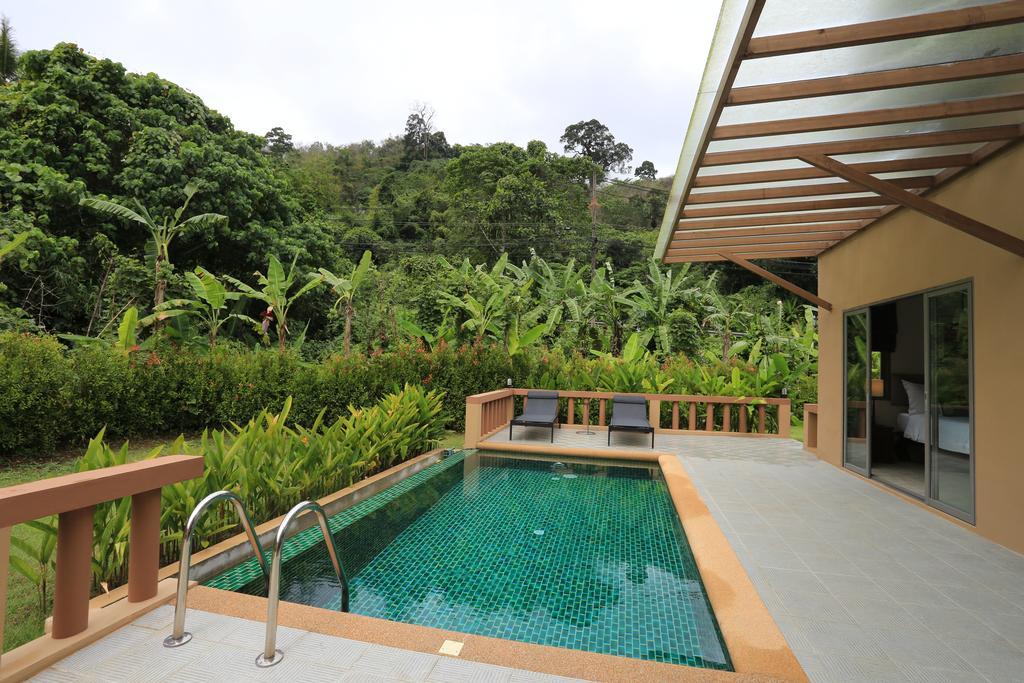 Sakoo Valley Naithon Beach Exterior photo