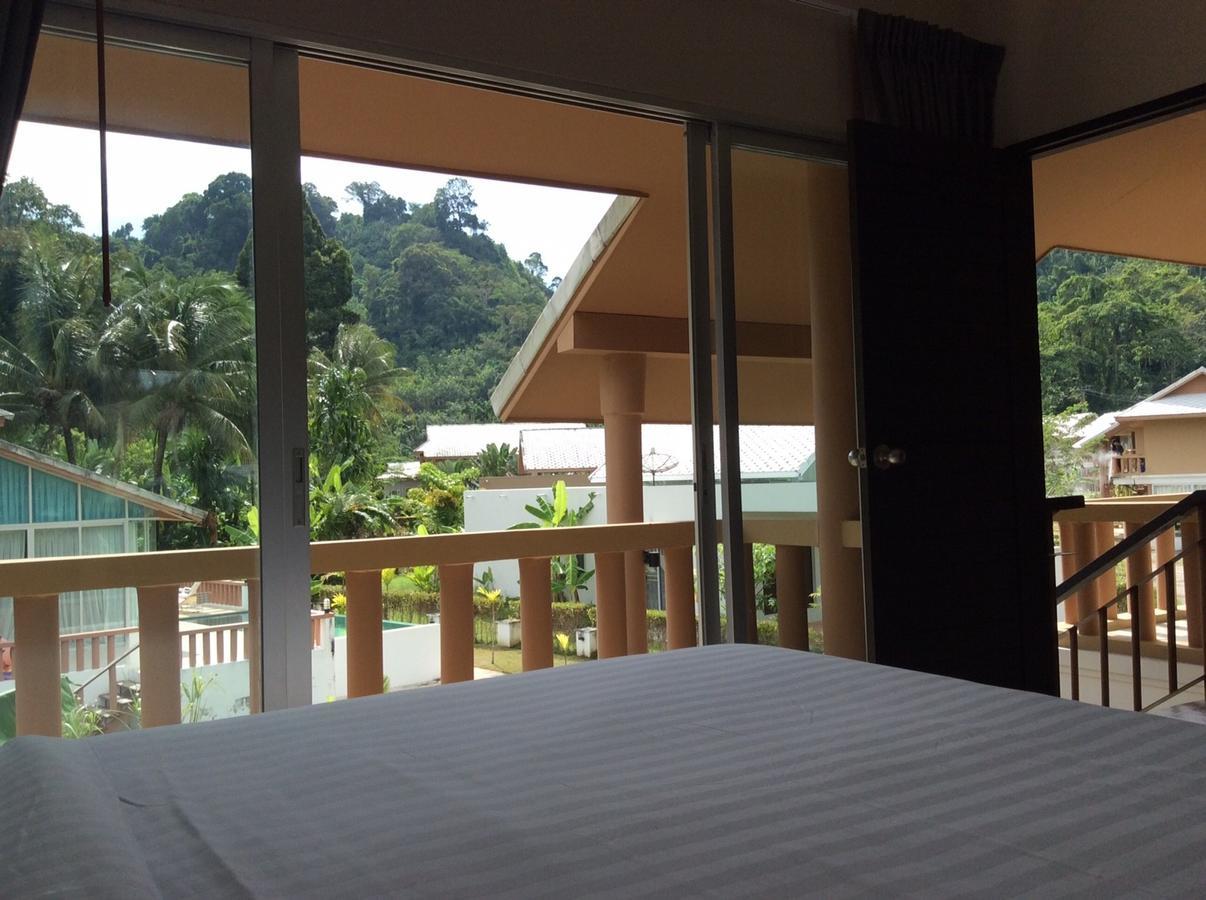 Sakoo Valley Naithon Beach Exterior photo